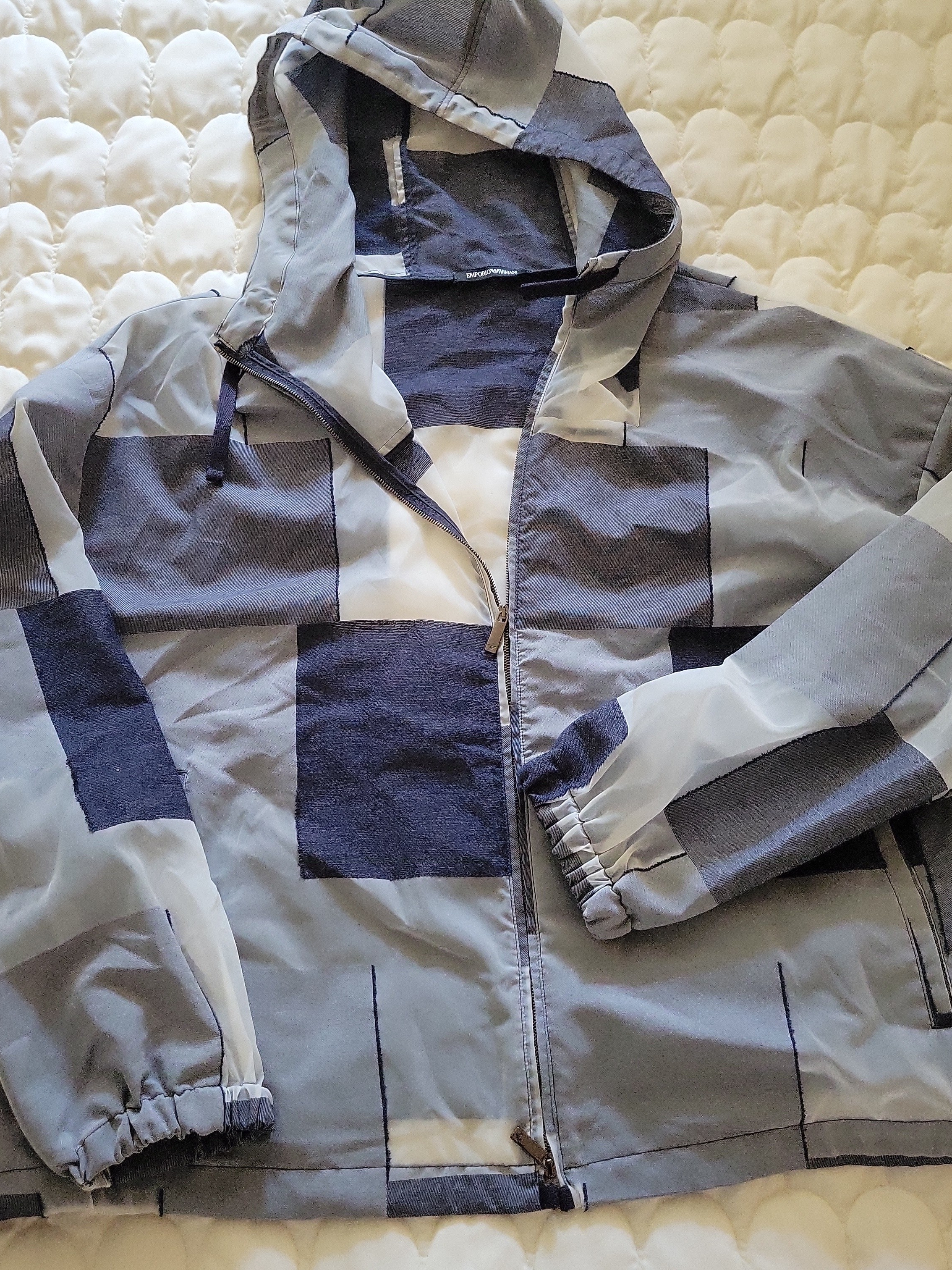Emporio Armani Mporio Men's Softshell Hooded Windbreaker Jacket Navy Size 48
